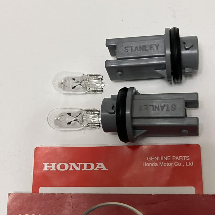 GENUINE OEM Honda S2000 Side Marker Socket & CLEAR Bulb Set Of 2 00-09 USDM JDM